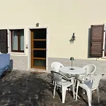 Casa Daniela Apartment *